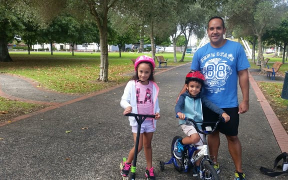 Albert Trail with his children, Nalani and Jacob, says restricting fast food outlets would remove temptation.