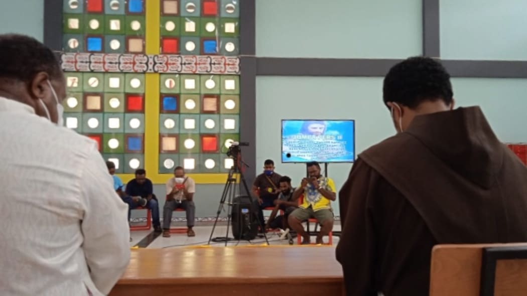 The Moral Call by 194 Catholic Pastors in Papua, urging government to facilitate peace in the region, was delivered on Thursday November 11 at the Bright World of Christ Parish in Waena, Jayapura.