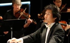 Conductor Dr Jucheol Wang