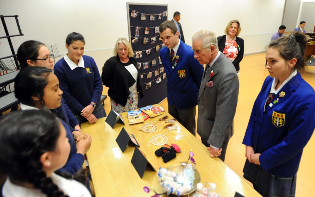 Prince Charles meets Tawa College students.