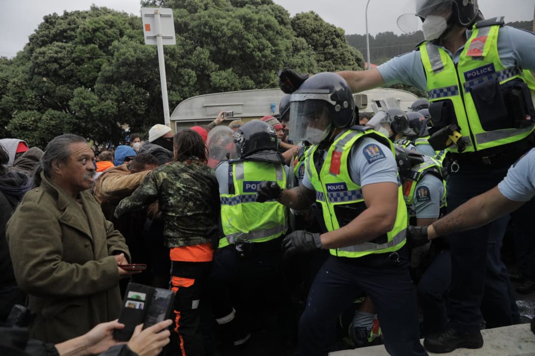 Police and protesters clash on 23rd day of protest in Wellington.