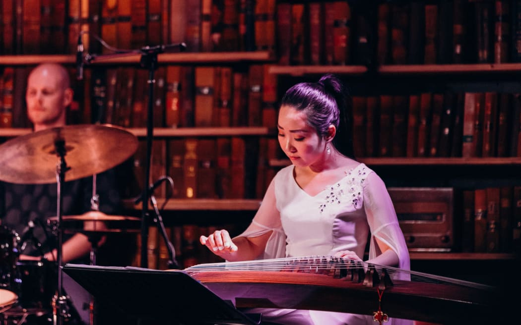 Jessie Ling playing the guzheng at the 2023 Wellington Jazz Festival
