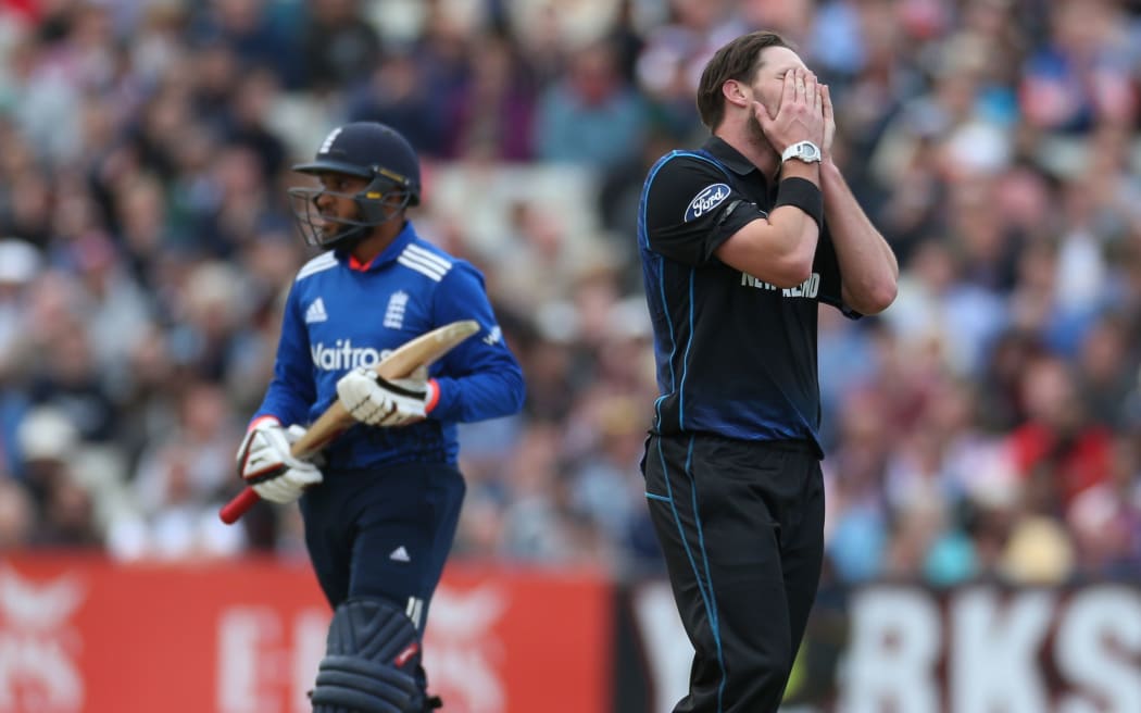 New Zealand bowler Mitchell McClenaghan against England 2015.