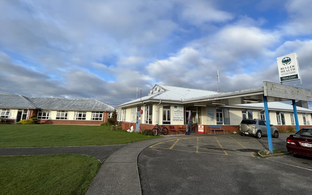 The current Buller Health facility which usually provides a 24/7 acute care service for Westport and the surrounding area.