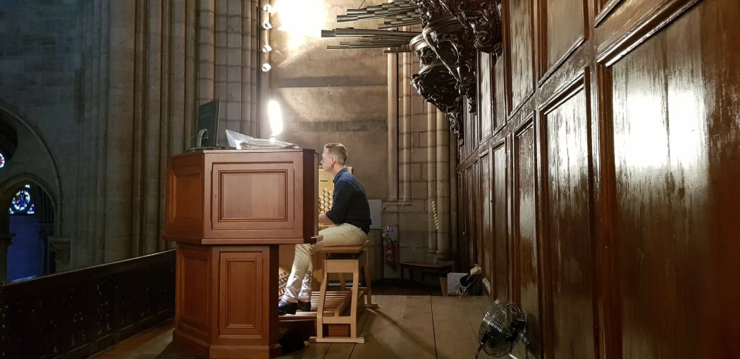 Kiwi organist Thomas Gaynor rehearses at Notre-Dame