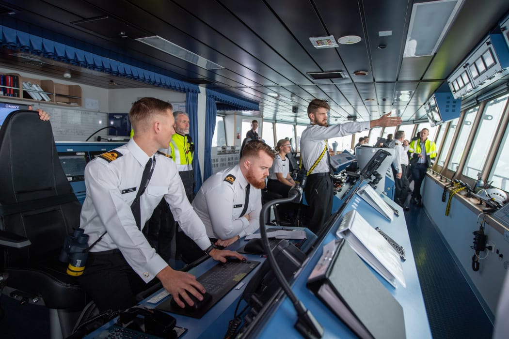 HMNZS Aotearoa arrives in New Plymouth.