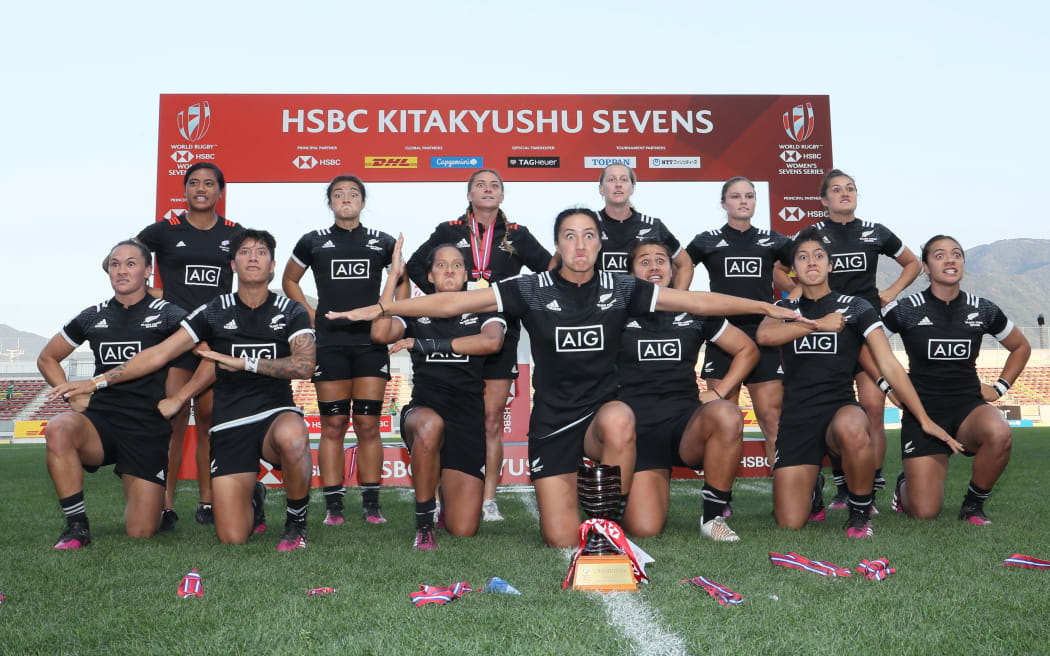 New Zealand women's rugby sevens team wins in Japan.