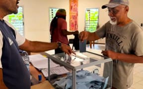 A voter casting his ballot in the rural town of Hienghene on Sunday 15 March 2026 – PHOTO NC La 1ère