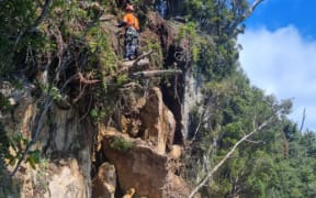 A large rockfall at the Epitaph rift, releasing several thousand cubic metres of material came down overnight Friday. The site before rock scaling started on Tuesday.