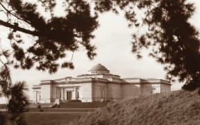 Sarjeant Gallery, Frank Denton 1926