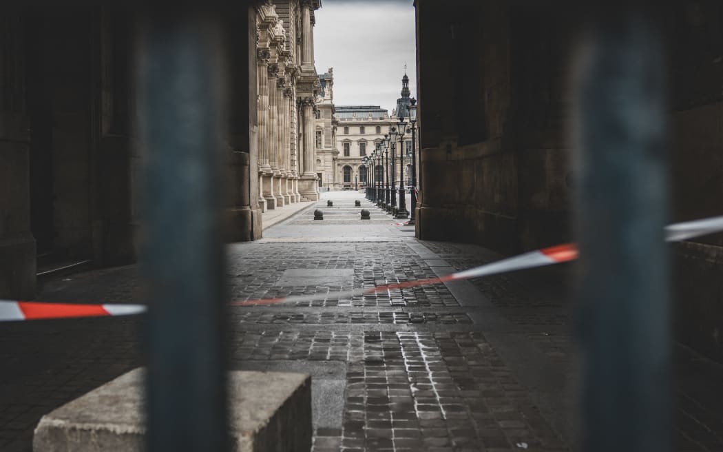 National police tape in front of the Louvre Museum, closed after a burglary this morning in Paris, France, on October 19, 2025.
Rubalise de la police nationale devant le musee du Louvre ferme apres un cambriolage ce matin a Paris, France le 19 Octobre 2025. (Photo by Carine Schmitt / Hans Lucas via AFP)