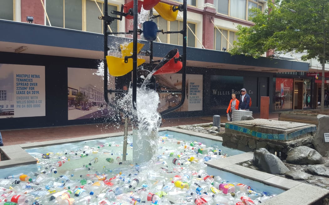 Plastic in the Cuba Mall bucket fountain.