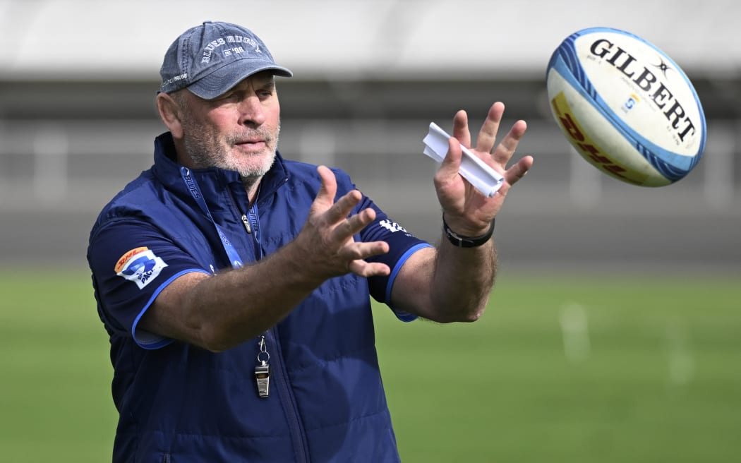 Blues head coach Vern Cotter during a Blues Super Rugby Pacific training session at Alexandra Park in Auckland.