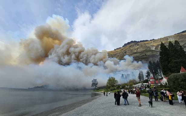 Fire and Emergency is responding to a large vegetation fire at Walter Peak station on the shores of Lake Wakatipu.