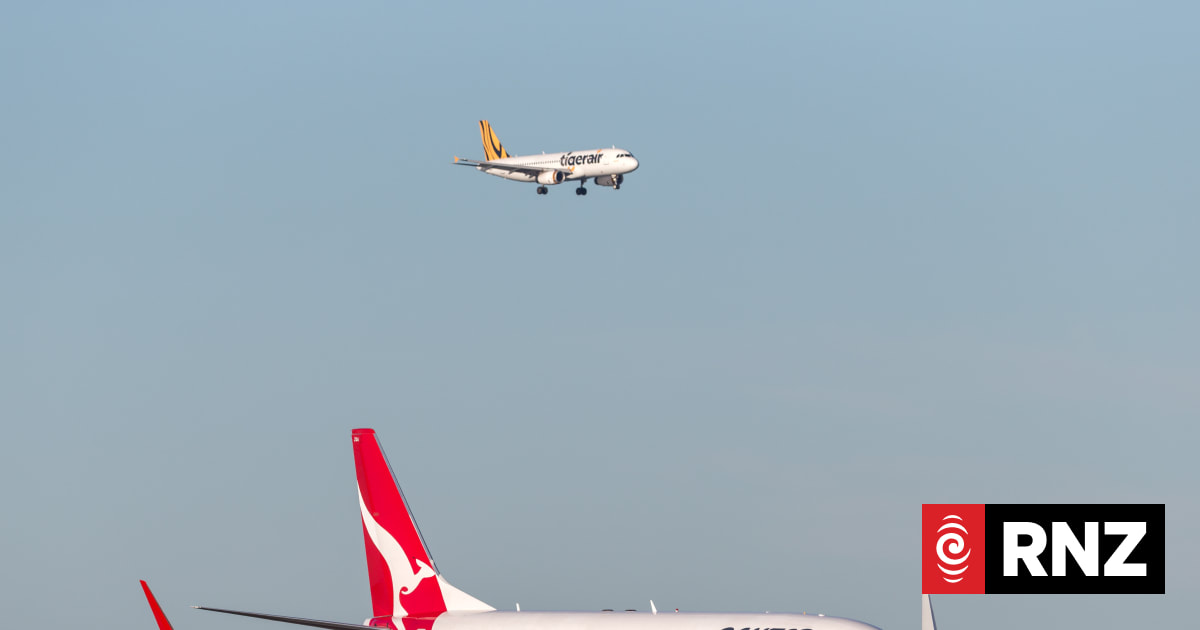 Investigation into runway incident involving Qantas flight from Queenstown to Sydney
