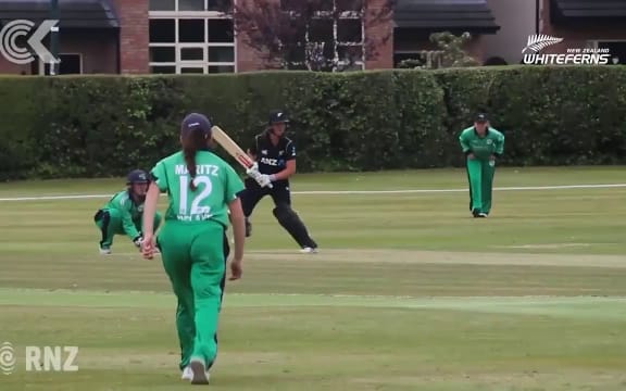 Martin Guptill on Amelia Kerr's 'phenomenal' performance