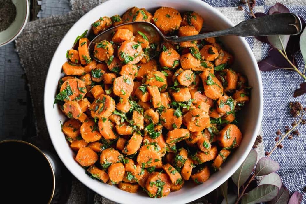 Carrot Salad with Lemon and Parsley