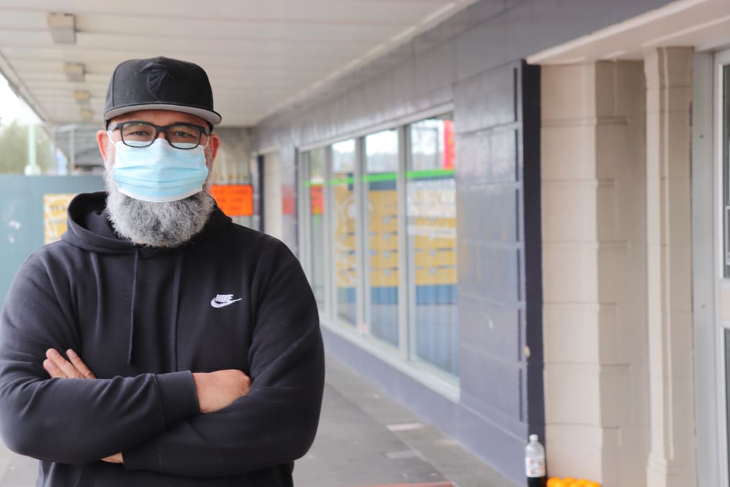 Pastor Warren Heke talked to Hawke's Bay DHB about vaccinating homeless people he worked with.