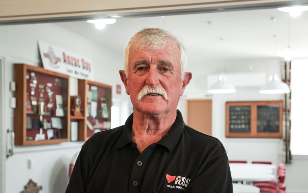 Geraldine RSA president John Bray says he does not see a problem with the display.