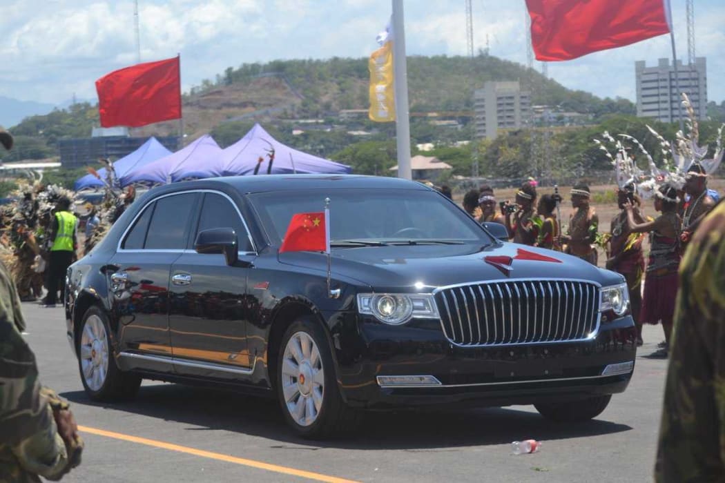 Chinese President Xi Jinping's Red Flag Hongqi sedan travels with motorcade in Port Moresby, 16 November 2018.