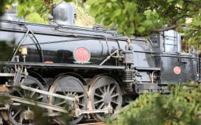The 1915 locomotive Passchendaele operates the tourism train Marlborough Flyer.