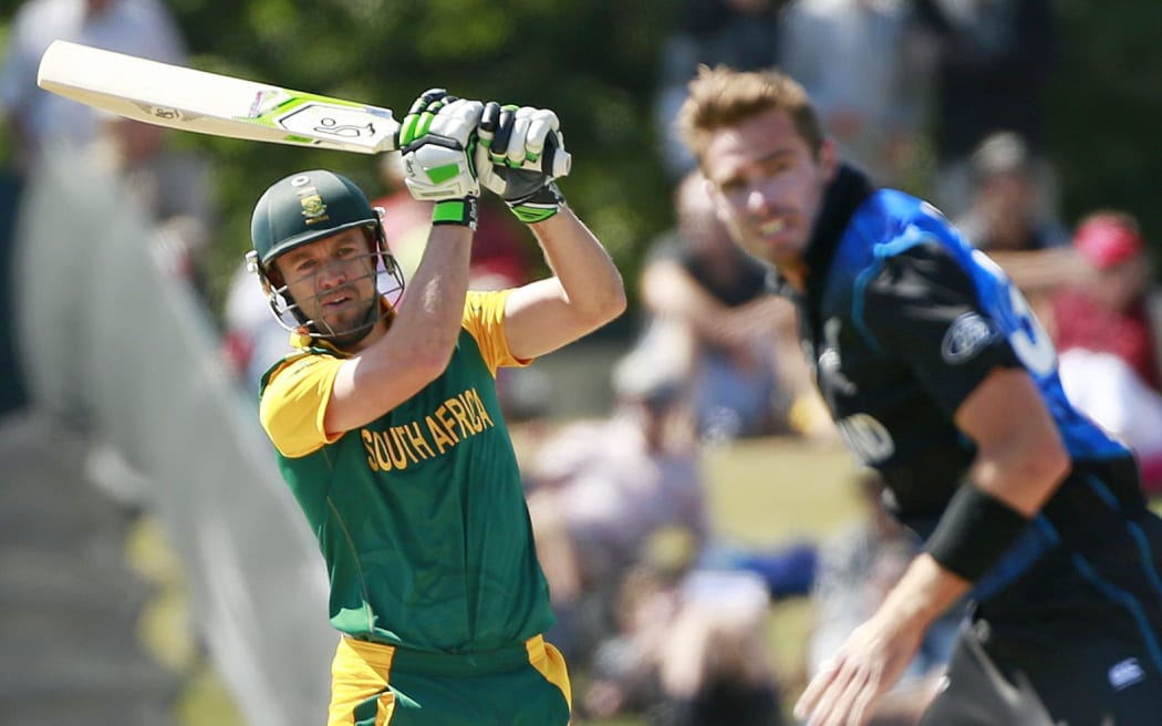 South Africa captain A B de Villiers and his team have been told not to come home a "bunch of losers."