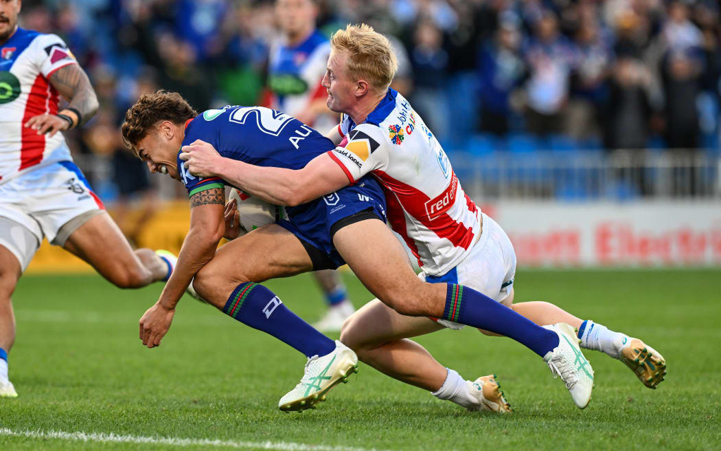 Chanel Harris-Tavita of the Warriors heads for the try line. New Zealand Warriors v Newcastle Knights, round 4 of the 2024 NRL Premiership at Go Media Stadium, Mt Smart, Auckland, New Zealand on Sunday 31 March 2024. Photo by Andrew Cornaga / www.photosport.nz