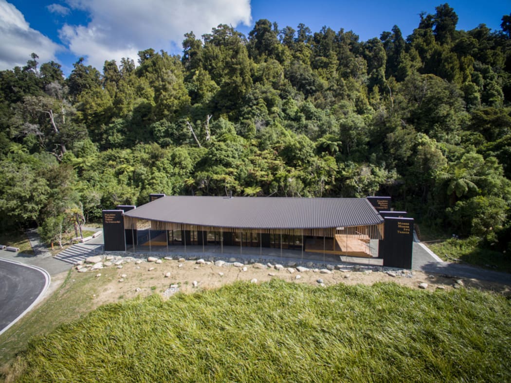 The Ngai Tuhoe meeting house Te Wharehou o Waikaremoana.