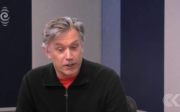 Banks making thousands from Kiwisaver members: RNZ Checkpoint