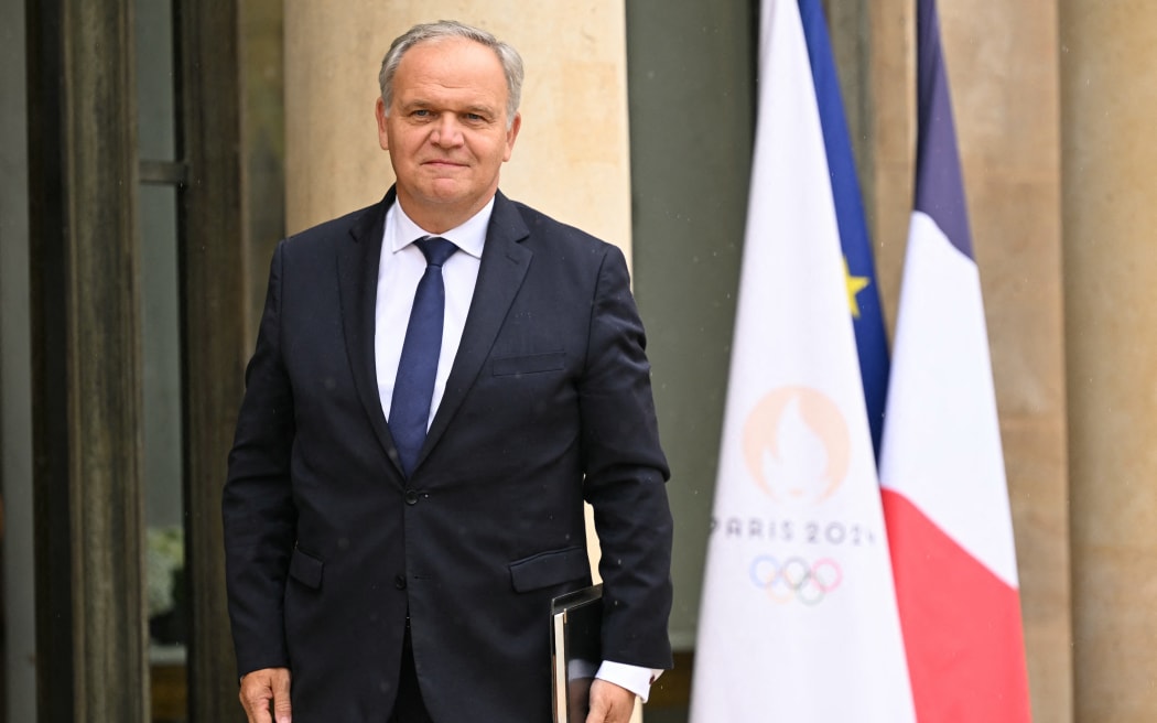 Francois-Noel Minister attached to the Prime Minister, responsible for Overseas, Francois-Noel Buffet arrives for the first Cabinet meeting of the Barnier government, in Paris on September 23, 2024. (Photo by Bertrand GUAY / AFP)