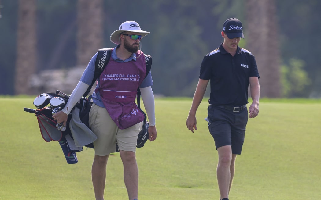 Daniel Hillier of New Zealand and his caddie Henry Tomlinson


 (Photo by Noushad Thekkayil/NurPhoto) (Photo by Noushad Thekkayil / NurPhoto / NurPhoto via AFP)