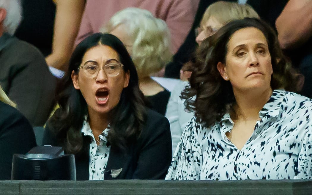 New Zealand coach Dame Noeline Taurua and assistant Deb Fuller