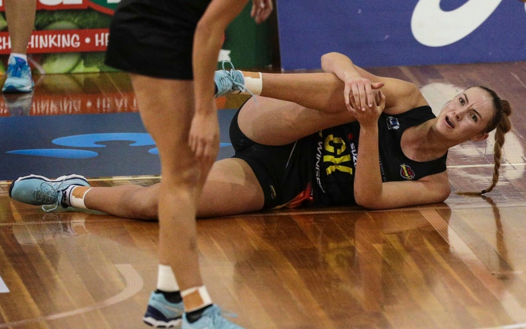 Kelly Jury suffered a dislocated shoulder adding to the Magic's injury woes.