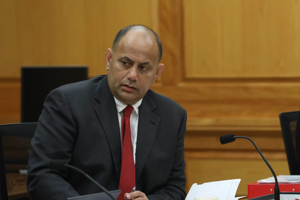 Labour MP Willie Jackson listening to evidence in Select Committee