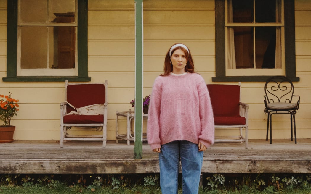 Georgia Lines is set to release her EP, The Guest House, in August.