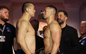 Zhilei Zhang and Joseph Parker go head to head.