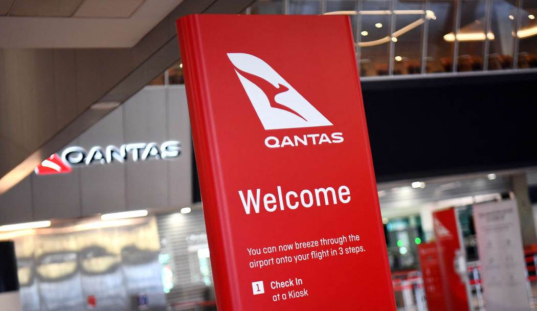 A general view shows the empty Qantas departure terminal at Melbourne Airport on August 20, 2020. -Qantas on August 20, 2020 posted an almost 2 billion USD annual loss due to the  pandemic.