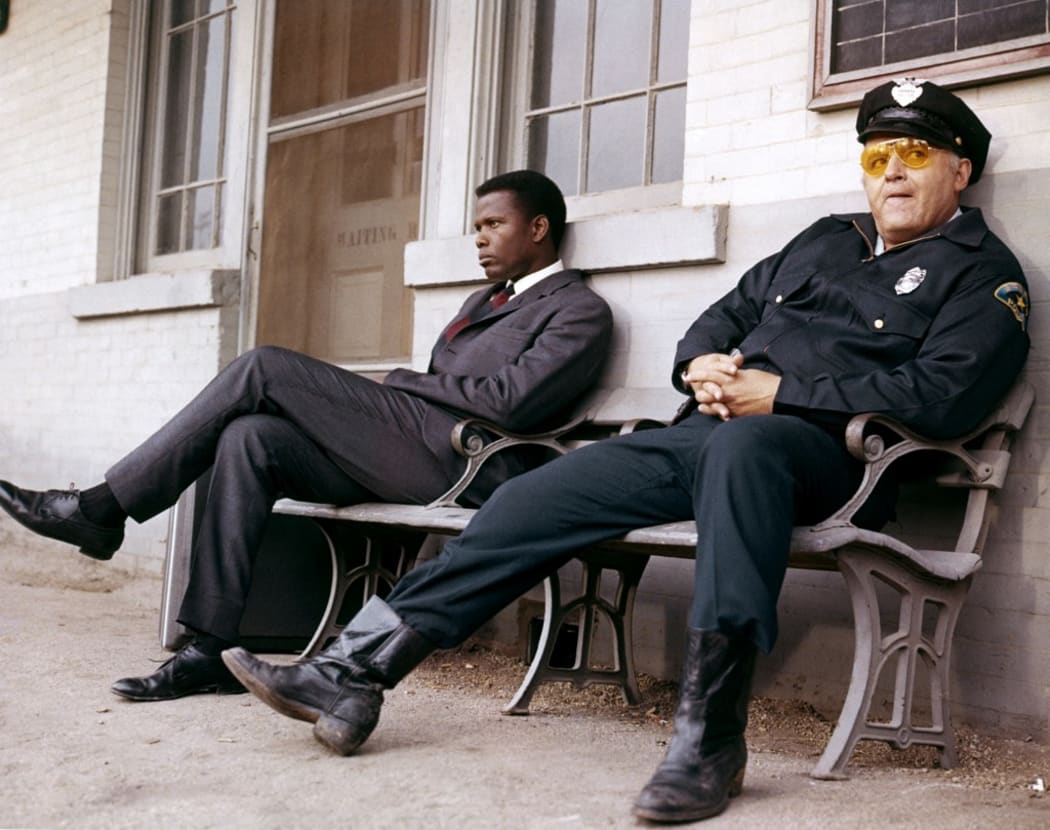 Dans la chaleur de la nuit 
In the heat of the night
1967
Real  Norman Jewison
Sidney Poitier
Rod Steiger