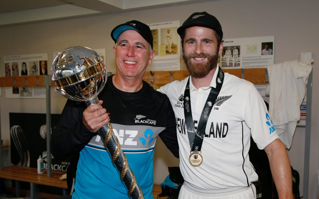 Gary Stead and Kane Williamson after winning the 2021 World Test Championship.