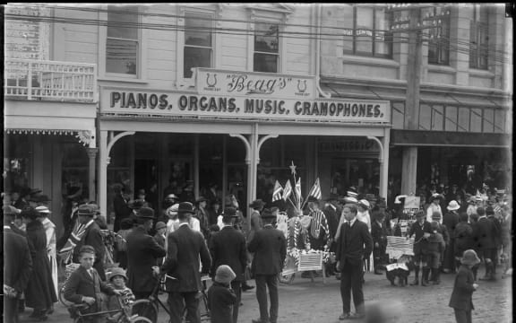 Begg's Nelson store.