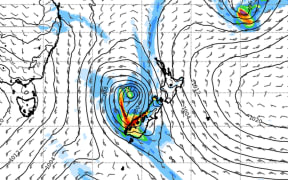 Heavy rain is set to sweep north from Southland and Westland tonight.