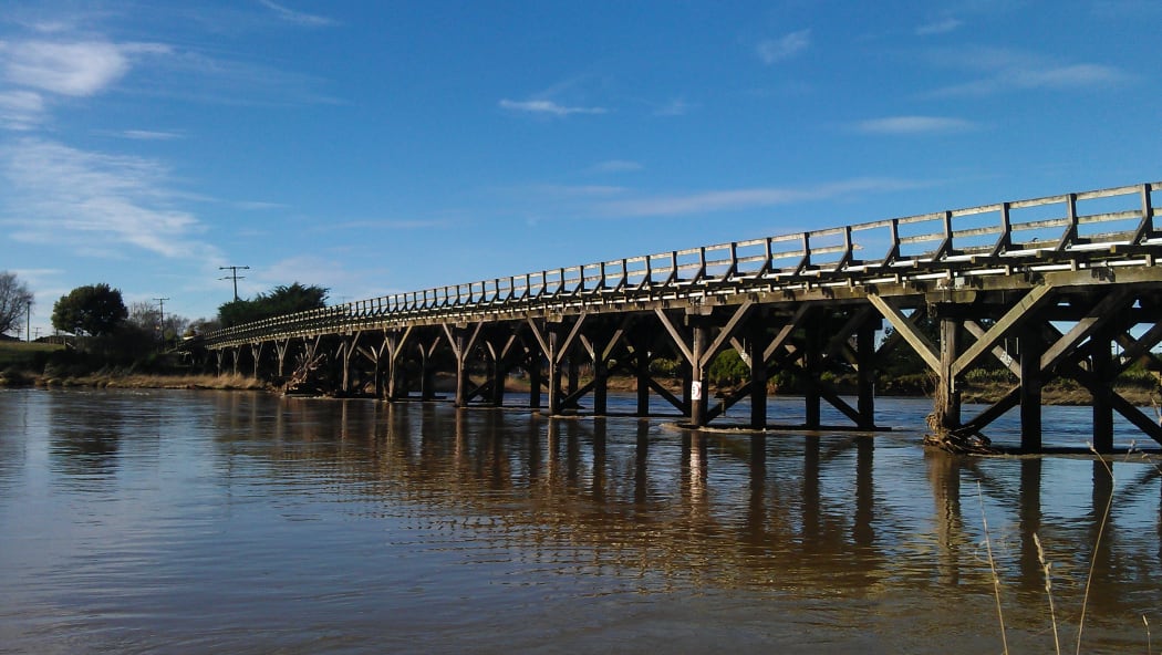 The Kakanui Bridge.