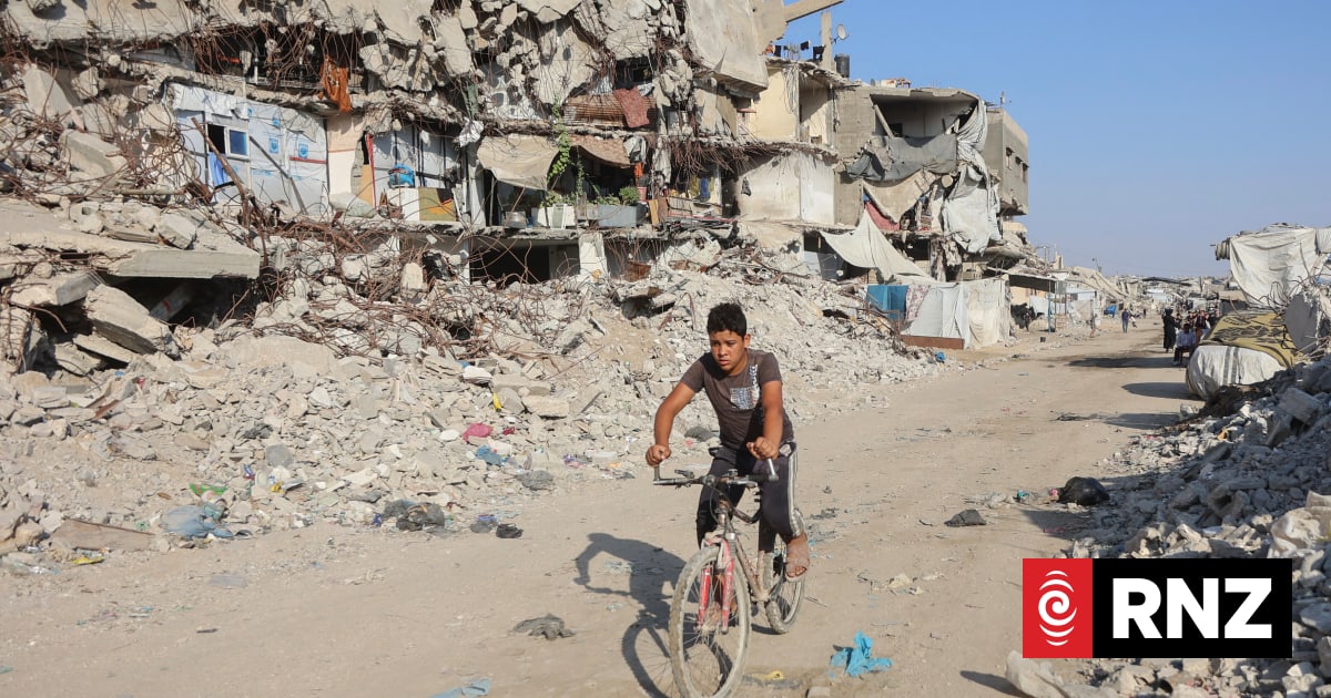 Israeli clearance of Gaza rubble could destroy 'evidence', says UN expert