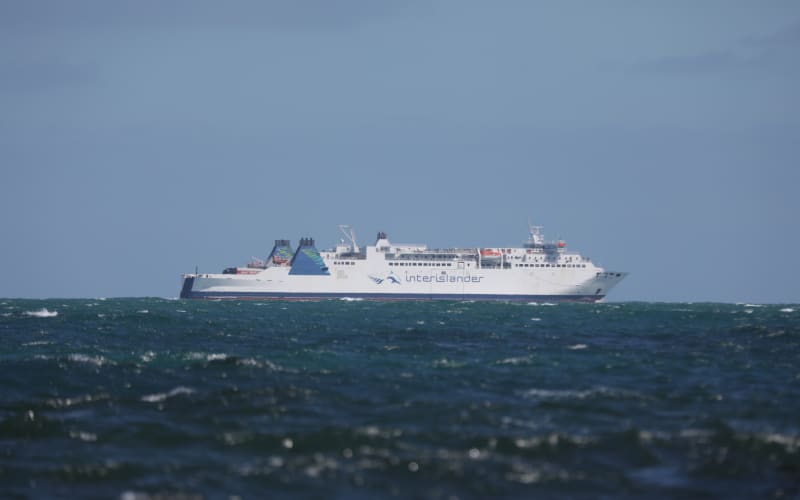 Aratere Interislander Ferry leaving Wellington.