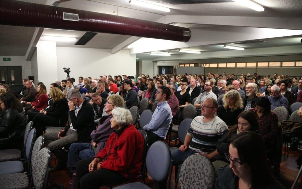Some 300 people turned out to a meeting on Auckland's housing.