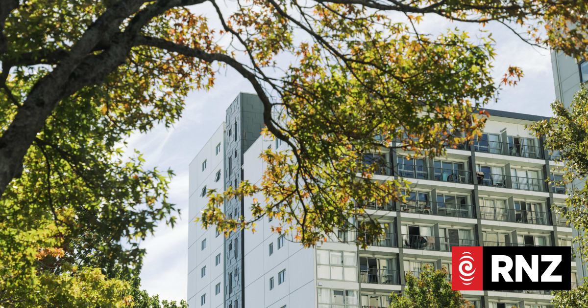 Auckland Council votes in favour of intensified housing plan