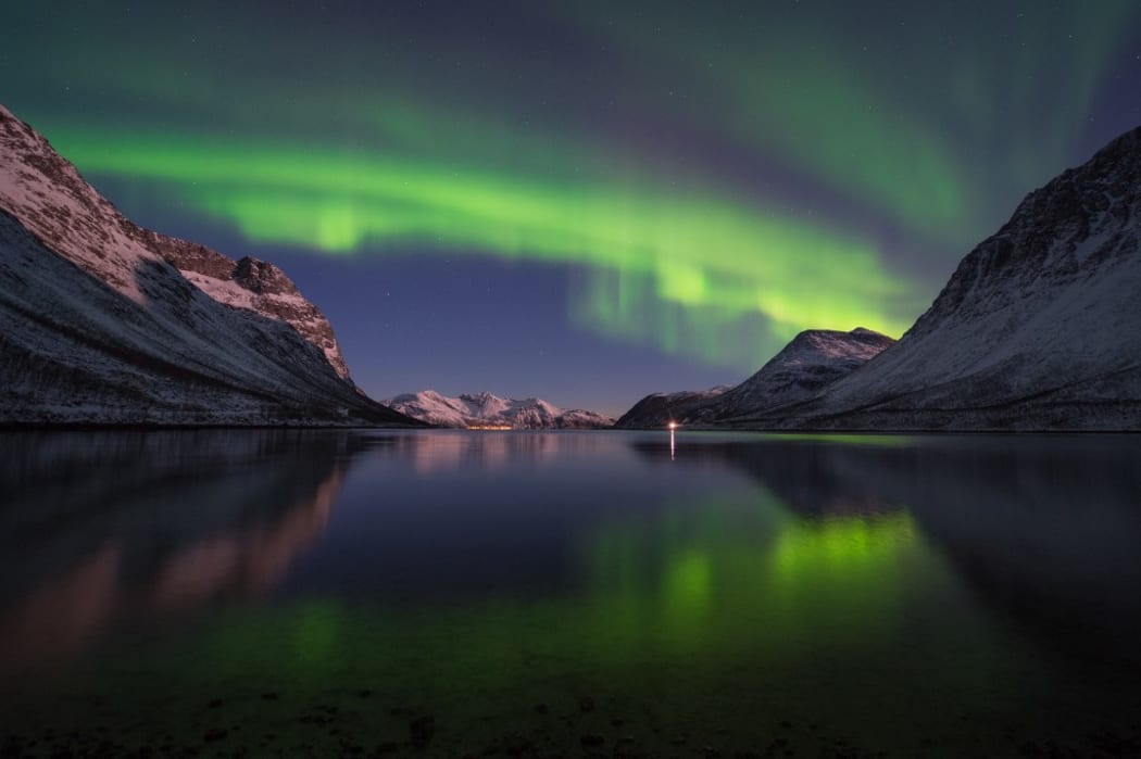 Europe, Norway, Troms, dancing Northern Lights over Grøtfjord