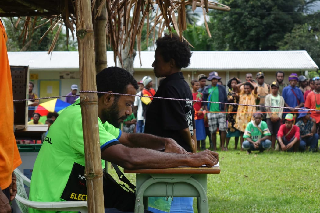 Waiting to vote in PNG's 2017 national election, Morobe province.