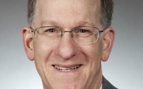 Dr Peter Field