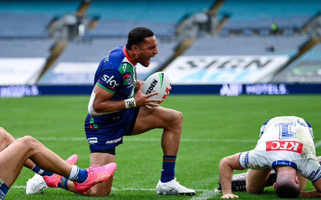 Marcelo Montoya of the Warriors scores a try during the NRL Round 18 match between the Canterbury-Bankstown Bulldogs and the New Zealand Warriors.